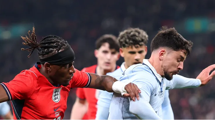Detalhes sobre a lesão de Piquerez no tornozelo e tempo de recuperação. (Foto de Julian Finney/Getty Images)