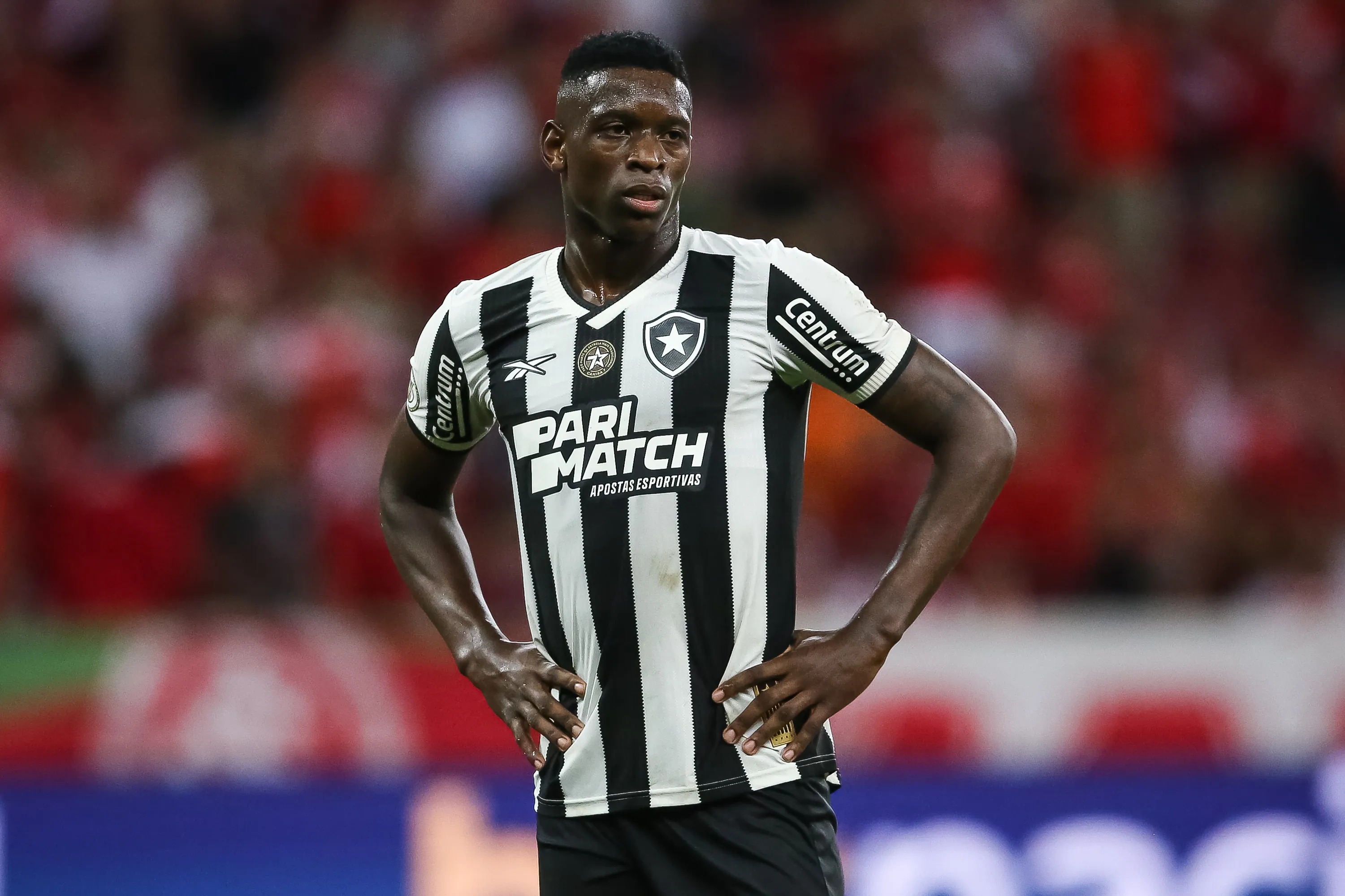 Luiz Henrique nos tempos de Botafogo (Foto: Pedro H. Tesch/Getty Images)