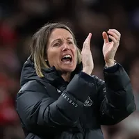 Sonia Bompastor afirma que Chelsea terá quatro finais na reta final da WSL