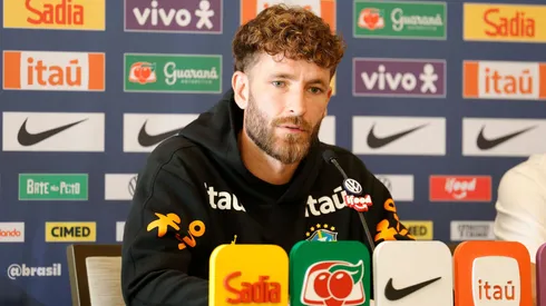 Léo Pereira marcou Mbappé em Brasil x França