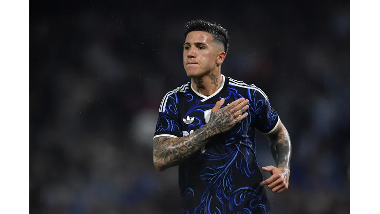 Meia argentino Enzo Fernández faz revelação sobre Madrid e agita mercado da bola. (Foto por Marcelo Endelli/Getty Images)