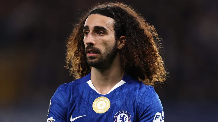 Marc Cucurella pode retornar ao Barcelona. Foto: Ryan Pierse/Getty Images
