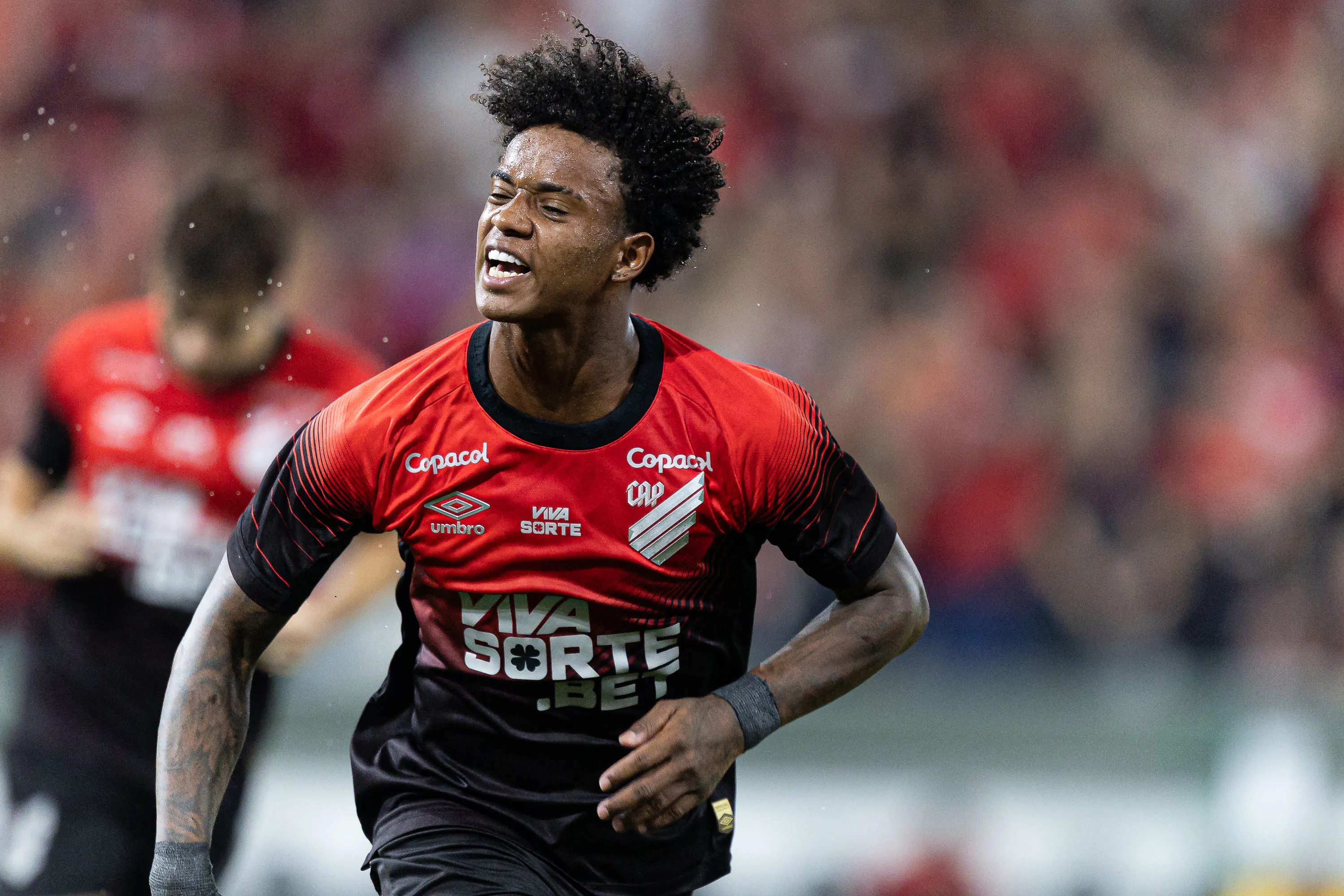 Bruninho em campo pelo Athletico-PR. Foto: Paulo De Tarso/AGIF