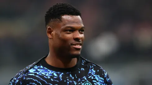 Denzel Dumfries pode ser o novo reforço do Manchester United. Foto: Marco Luzzani/Getty Images