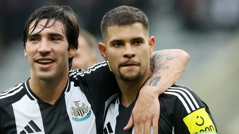 Manchester United fará nova reunião com Sandro Tonali; Meia quer deixar o Newcastle. (Foto: George Wood/Getty Images)