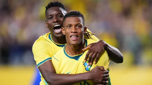 Luiz Henrique e Danilo na Seleção Brasileira (Rich Storry/Getty Images)