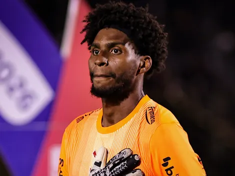 Corinthians exige grande proposta para negociar Hugo Souza