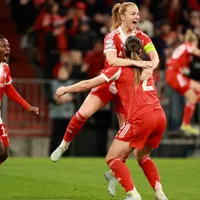 Bayern vence o Manchester United por 2 a 1 pela Champions Feminina