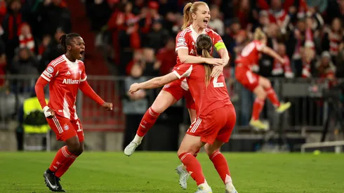 Bayern vence e garante vaga na semifinal da Champions Feminina - Foto: Jasmin Walter/Getty Images