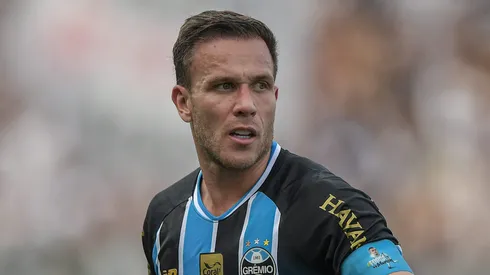 Al-Nassr decide comprar Arthur Melo e dificulta vida do Grêmio nas negociações com a Juventus. Foto: Thiago Ribeiro/AGIF