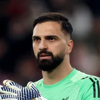 Atlético de Madrid monitora Mamardashvili, do Liverpool