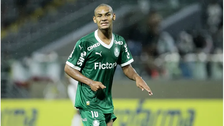 Eduardo Conceição é alvo da Premier League. Marco Miatelo/AGIF.