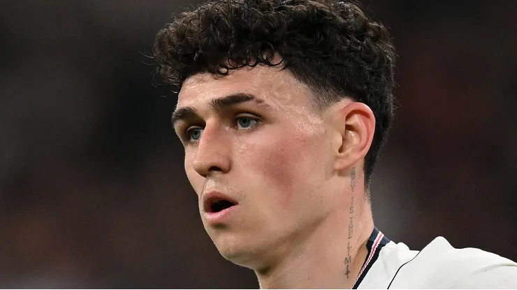Phil Foden em jogo da Inglaterra. (Photo by Mike Hewitt/Getty Images)