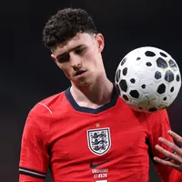 Phil Foden não tem vaga garantida na Copa