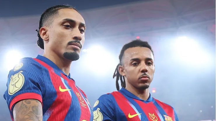 Manchester City pode apresentar proposta de R$ 297 milhões ao Barcelona para fechar com Koundé. (Foto: Yasser Bakhsh/Getty Images)