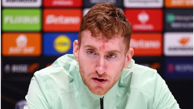 Dejan Kulusevski, do Tottenham, ainda sonha com vaga na Seleção da Suécia. Foto: Clive Rose/Getty Images
