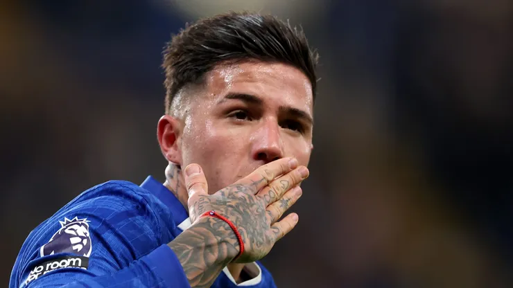 Enzo Fernández, meia do Chelsea - Foto: Warren Little/Getty Images