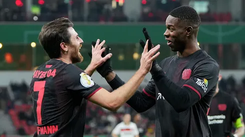 Jonas Hoffmann e Christian Kofane. (Photo by Pau Barrena/Getty Images)