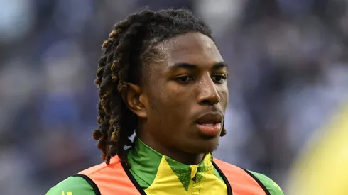 Tylel Tati renova contrato com o FC Nantes até junho de 2030 após interesse de grandes clubes da Europa. Foto: IMAGO / PsnewZ