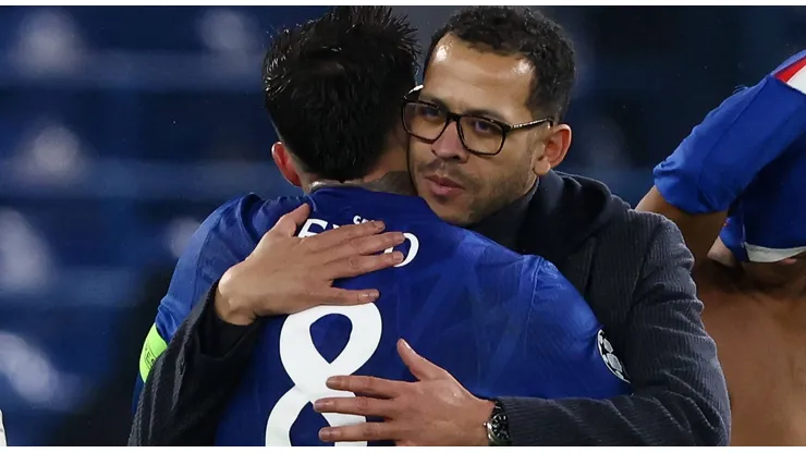 Liam Rosenior decide suspender Enzo Fernández após falas do jogador sobre seu futuro no clube. FOTO: IMAGO / Pro Sports Images