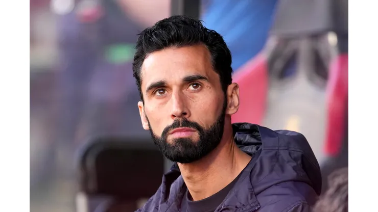 Arbeloa chama a responsabilidade por derrota do Real Madrid e cobra foco total na Champions League. (Foto de Alex Caparros/Getty Images)