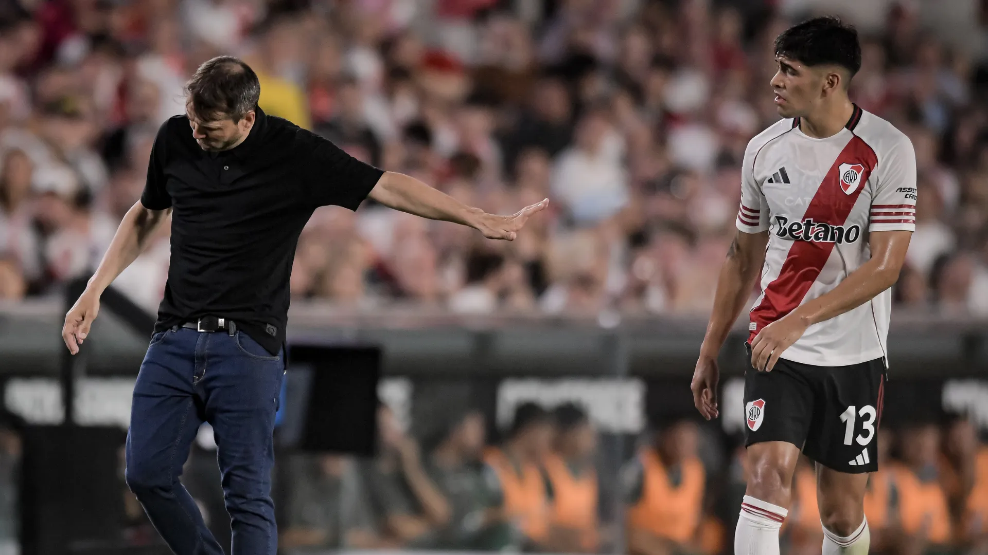 Eduardo Coudet em partida do River