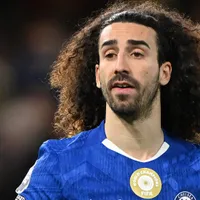 Chelse puniu Cucurella contra o Port Vale