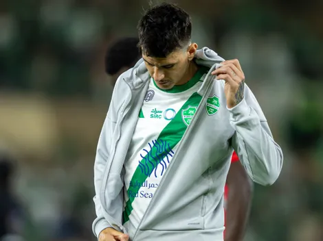 Ibañez sente cansaço muscular e é substituído em jogo do Al-Ahli