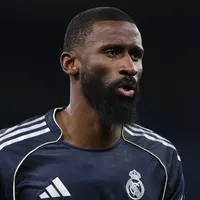 Diretoria negocia renovação de Antonio Rüdiger