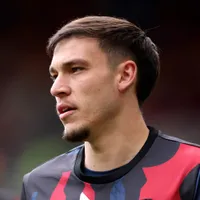 Man United quer R$ 237 milhões do Newcastle por Ugarte