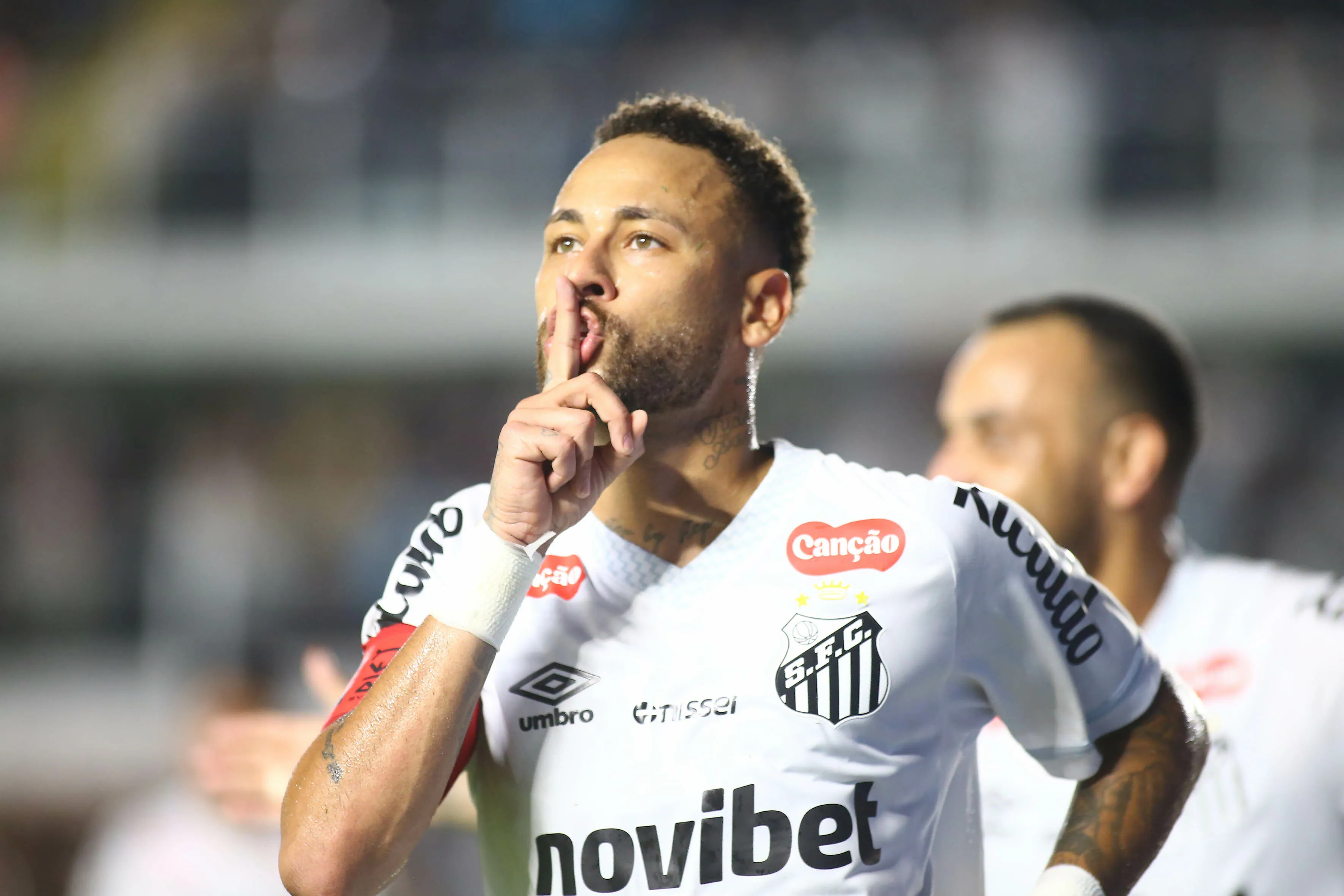 Neymar Jr. tem a ambição de ser convocado para a Copa 2026. Foto: Mauricio De Souza/AGIF