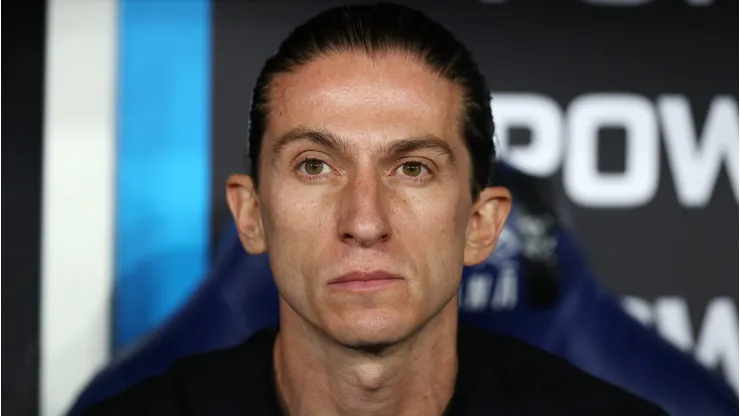 Filipe Luís negocia com clube da Inglaterra, mas Corinthians mantêm esperanças. Foto: Wagner Meier/Getty Images