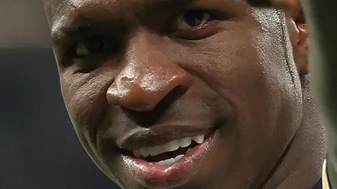 Vini Jr durante partida contra o Bayern de Munique. (Photo by Alexander Hassenstein/Getty Images)