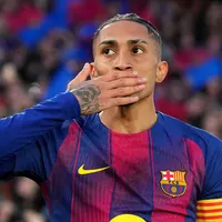 Raphinha age como capitão no vestiário