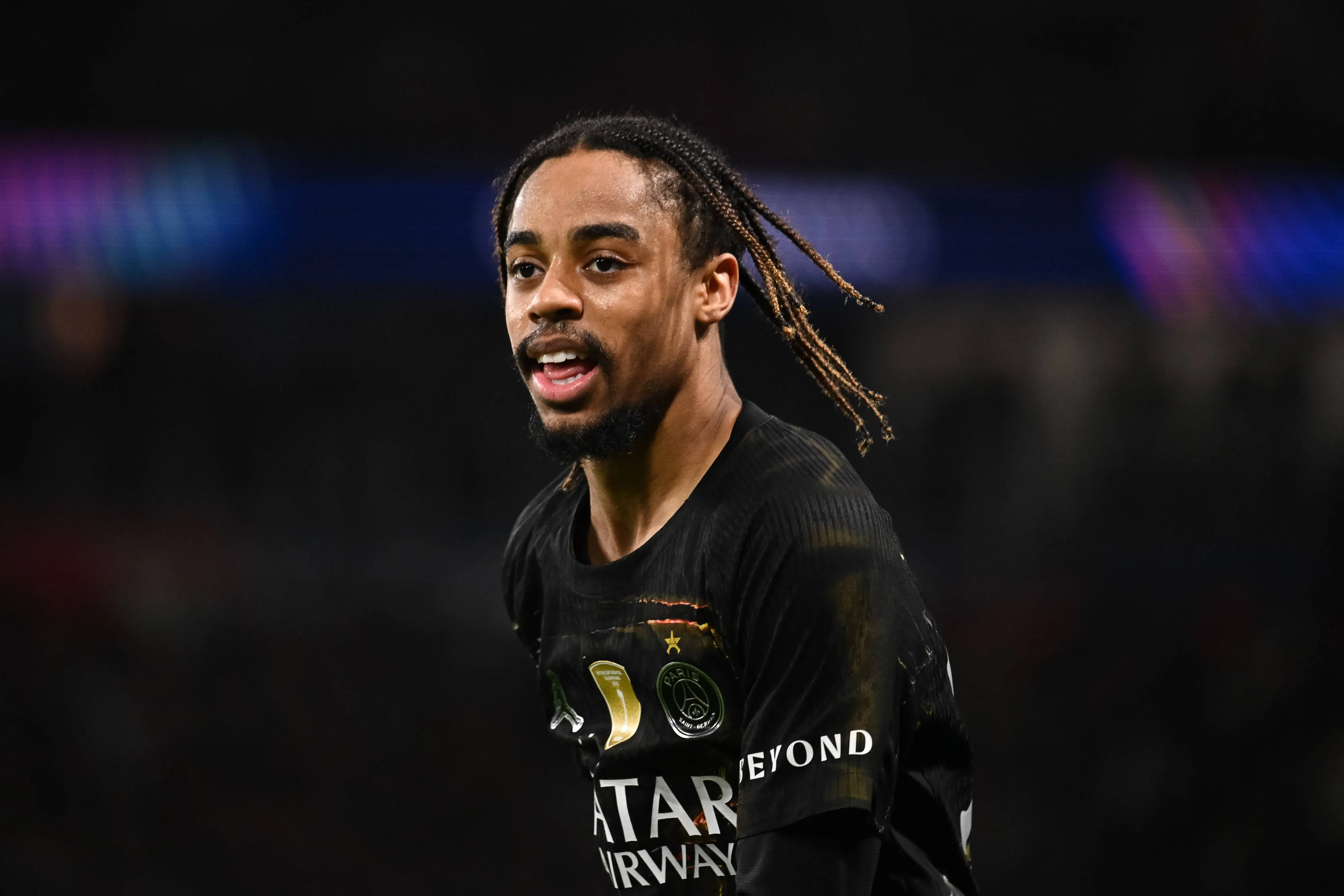 Barcola é uma das principais peças do PSG, mas não jogará contra o Liverpool. Foto: IMAGO /&nbsp;Le Pictorium