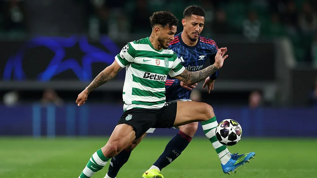 Luis Suárez em jogo contra o Arsenal. Foto: Clive Brunskill/Getty Images