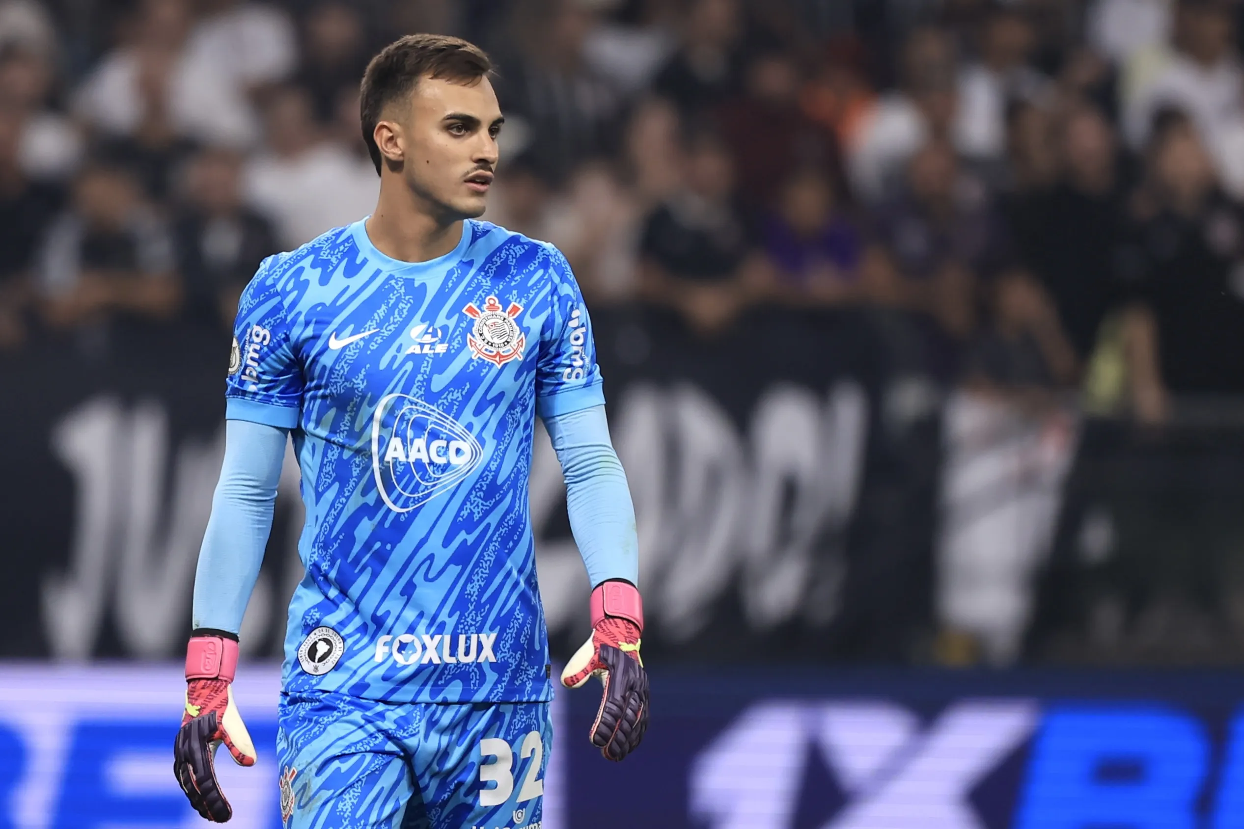 Matheus Donelli em jogo do Corinthians. Foto: Marcello Zambrana/AGIF