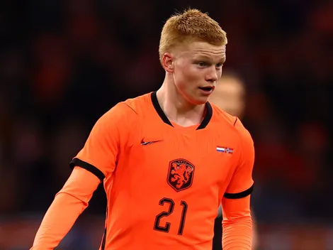 Ídolo do Manchester United sugere contratação de Kees Smit