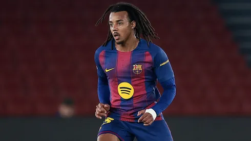 Jules Koundé, craque do Barcelona. (Photo by Eric Alonso/Getty Images)