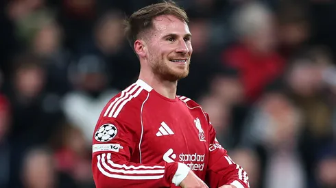 Mac Allister em campo com as cores do Liverpool. Foto: Dan Istitene/Getty Images