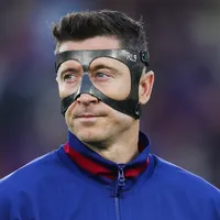 Agente de Lewandowski viaja para discutir o futuro do atacante