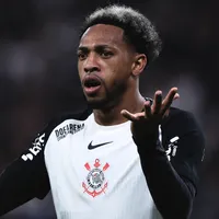 Ex-Corinthians, José Martínez pode fechar com o Vasco