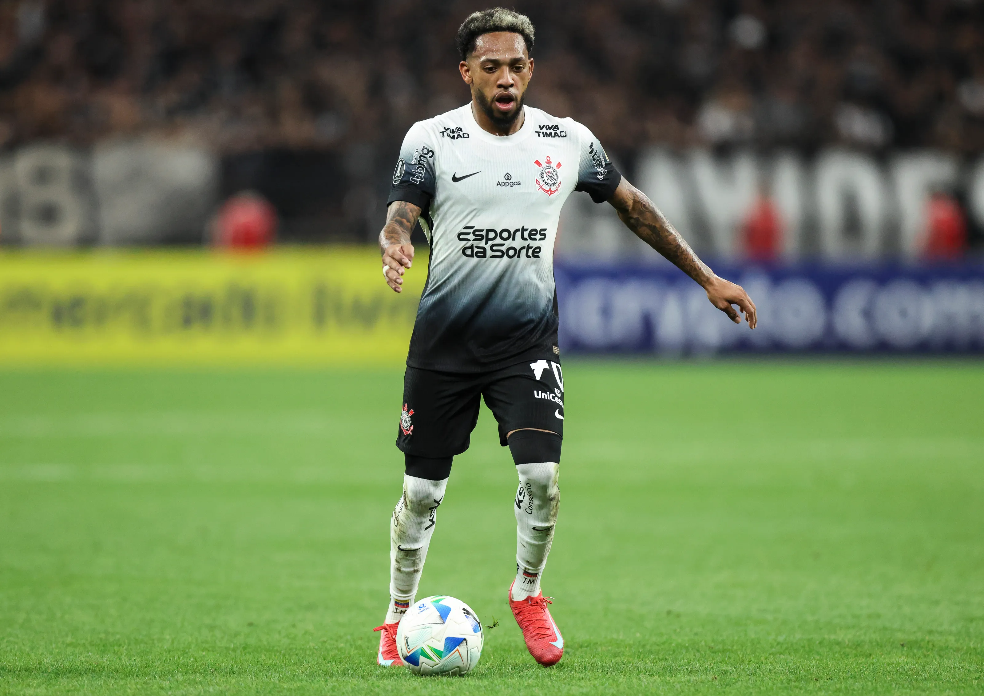 Martínez está sem clube (Foto: Alexandre Schneider/Getty Images)