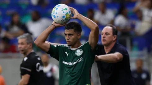 Arthur, lateral do Palmeiras (Foto: Cesar Greco/Palmeiras/by Canon)