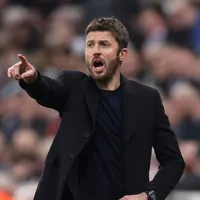 Michael Carrick tem apoio do vestiário para seguir no comando