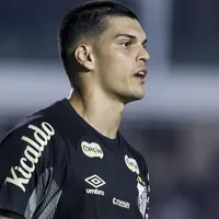 Gabriel Brazão falha em vitória do Cuenca contra o Santos