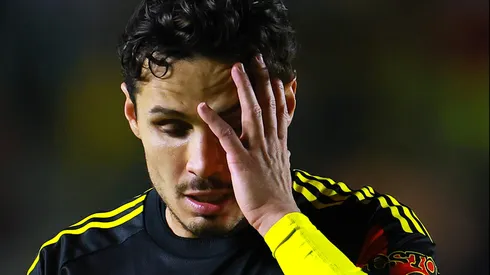 Raphael Veiga atravessa crise no México após deixar o Palmeiras por empréstimo e é detonado por torcedores. (Foto: Manuel Velasquez/Getty Images)