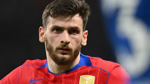 Kvaratskhelia em campo pelo PSG. Foto: Mike Hewitt/Getty Images