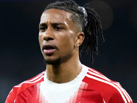 Gerrard indica Olise ao Liverpool, mas descarta saída do Bayern