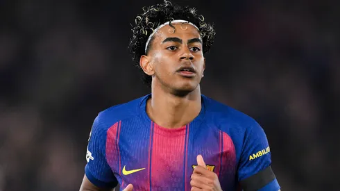 Lamine Yamal em campo pelo Barcelona. Foto: David Ramos/Getty Images